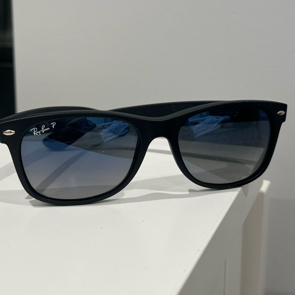 RAY-BAN SUNGLASSES